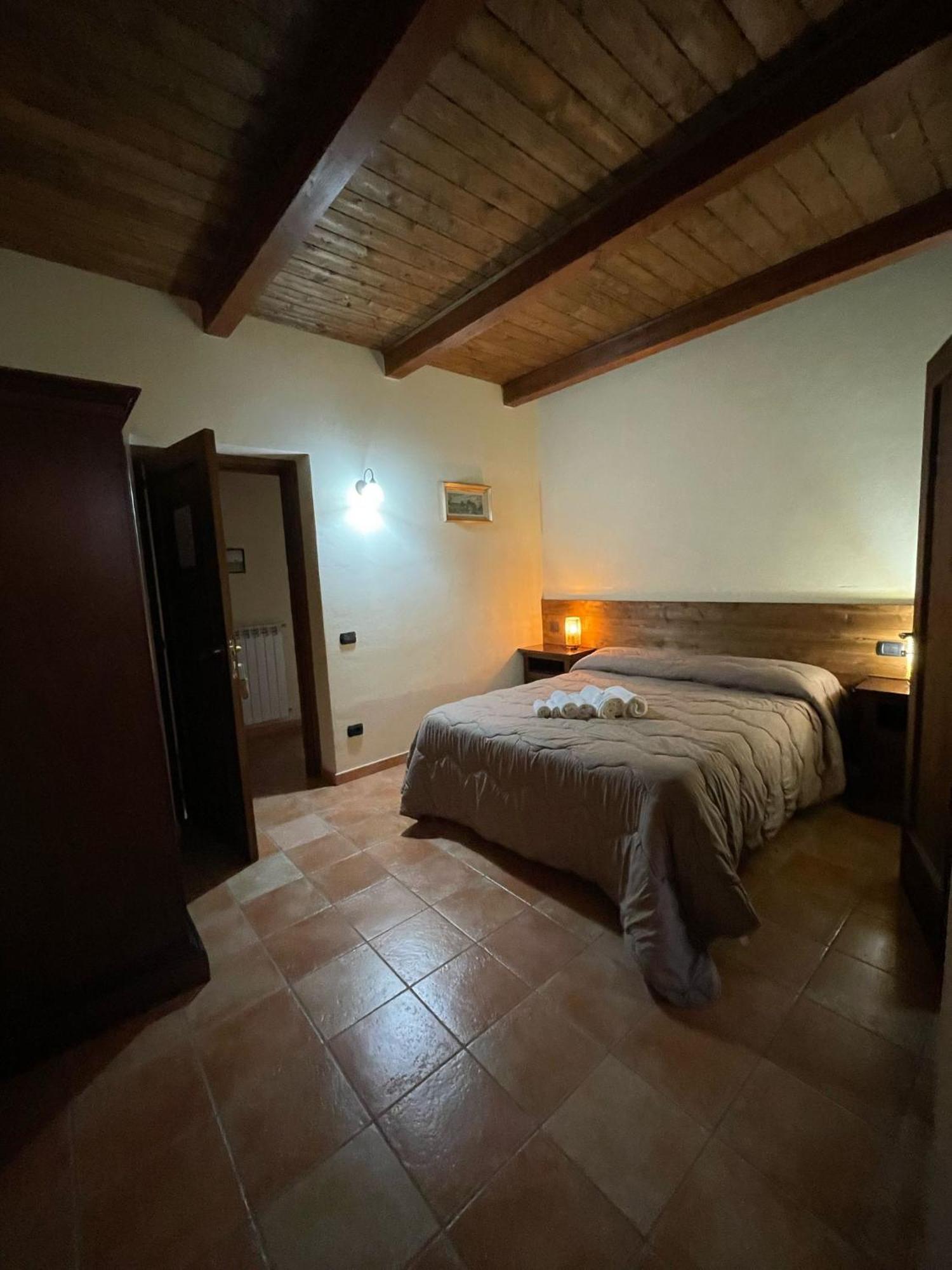 La Locanda Del Poeta Acri Екстер'єр фото
